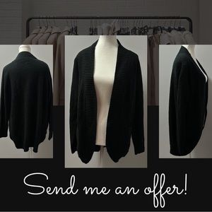 Woman’s Black Long Sleeve Cardigan